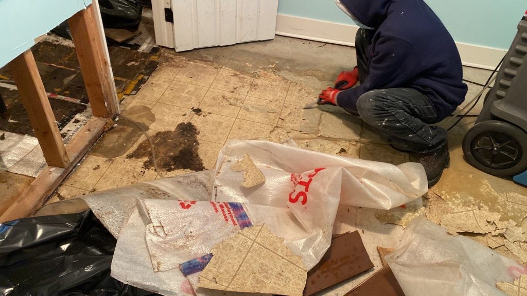 Water leak requiring mold remediation services on the drywall